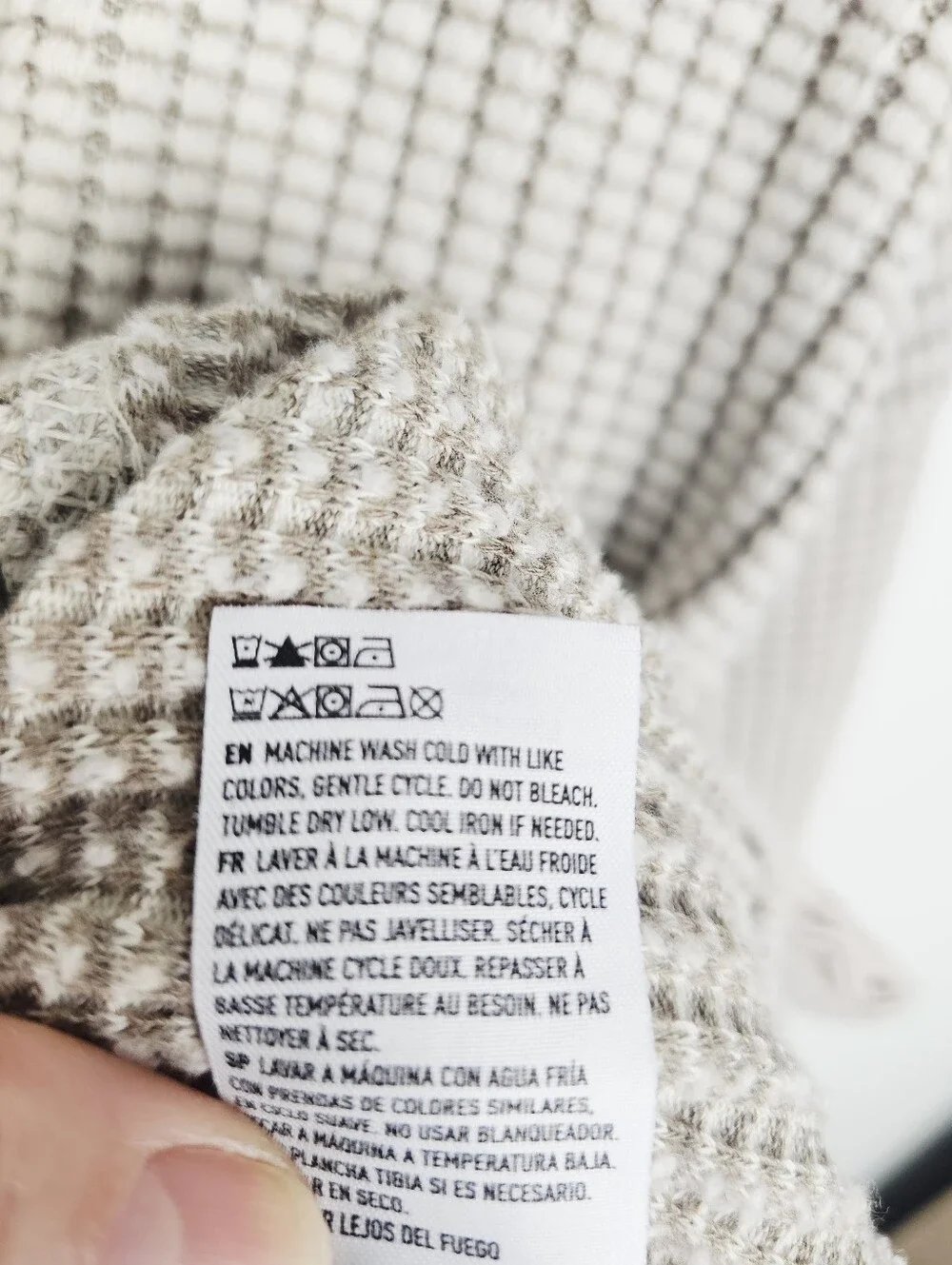 American Eagle Big Hug V-Neck Oversized Waffle Sweatshirt - Picture 10 of 10